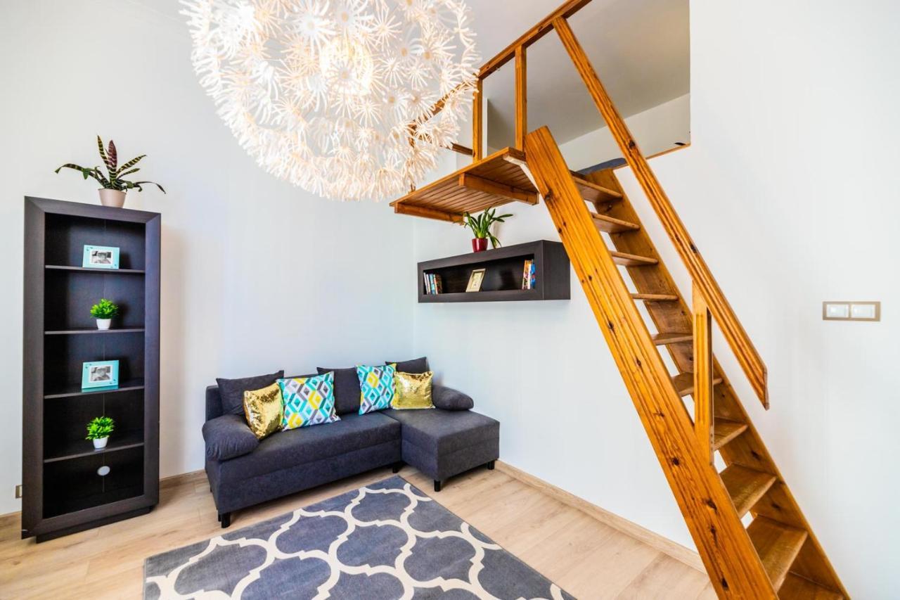 Apartament Z Antresola Przy Rynku Lägenhet Wrocław Exteriör bild