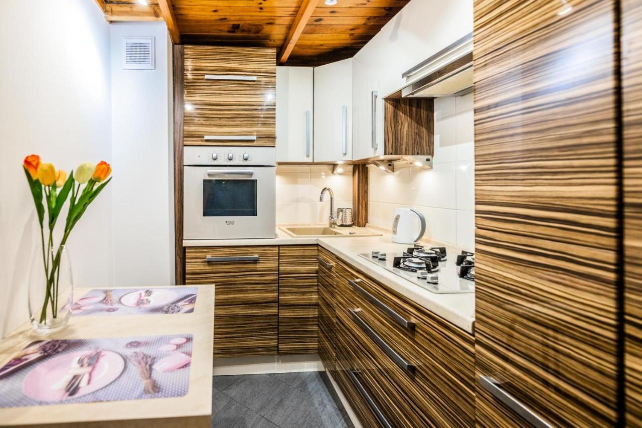 Apartament Z Antresola Przy Rynku Lägenhet Wrocław Exteriör bild